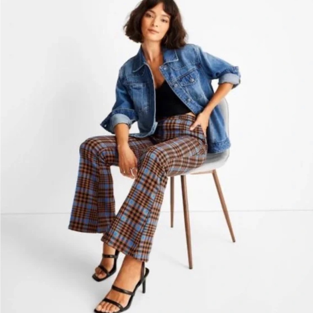 Mid-Rise Flare Pants - Future Collective with Kahlana Barfield Brown